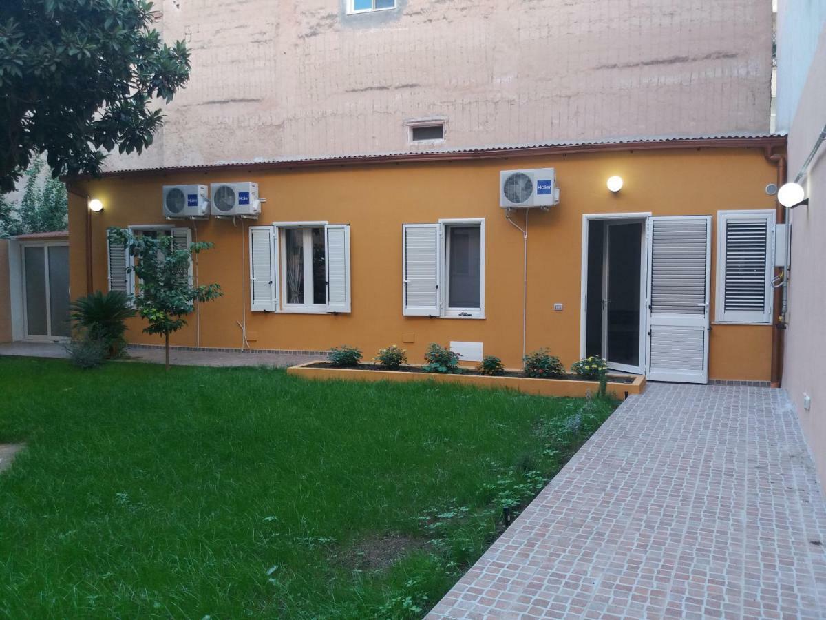 Villa Depandance Machiavelli Cagliari Exterior foto